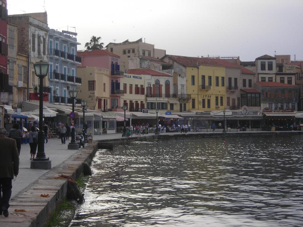 Villa Venezia Chrissi Akti Chania Exterior foto