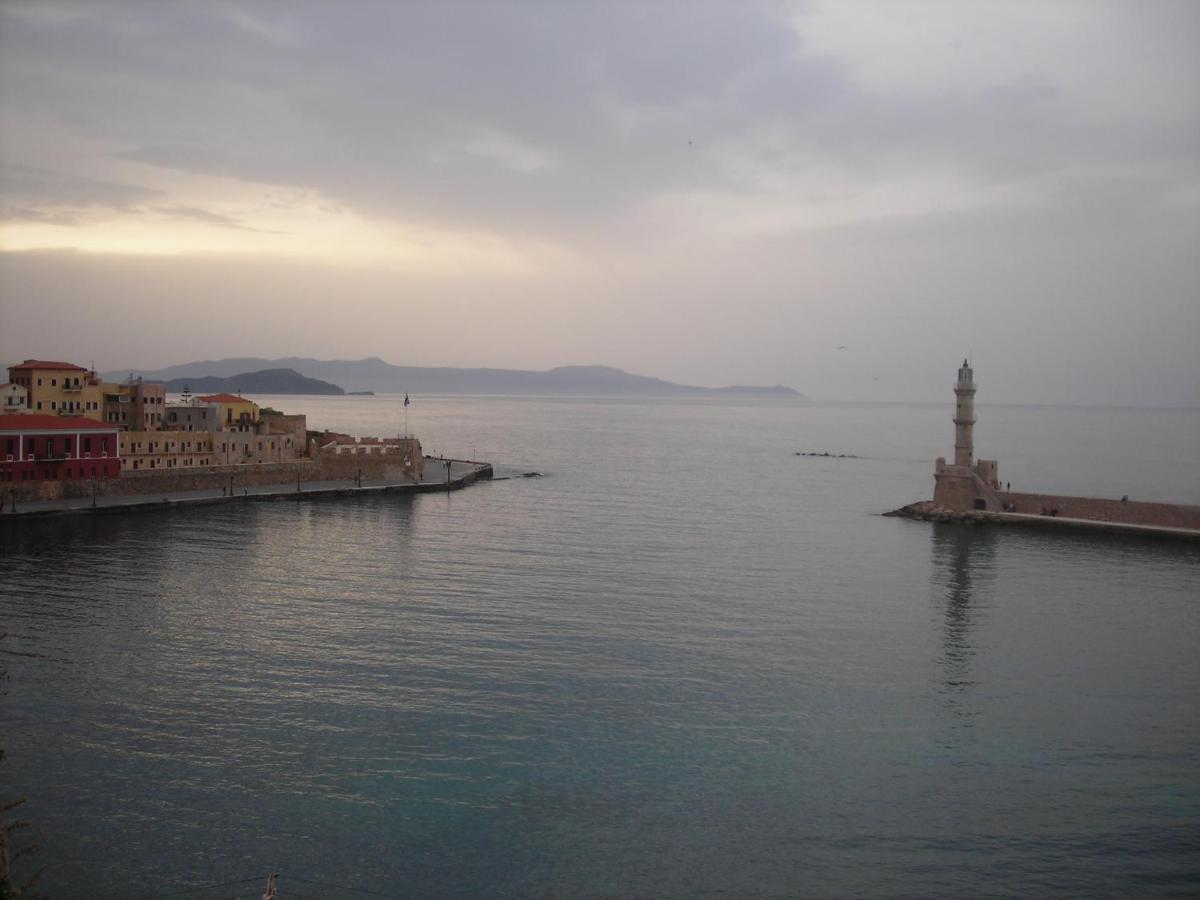 Villa Venezia Chrissi Akti Chania Exterior foto
